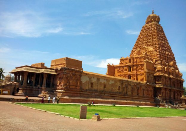 Brihadeeswarar-Temple-Tamil-Nadu - IPT Blog